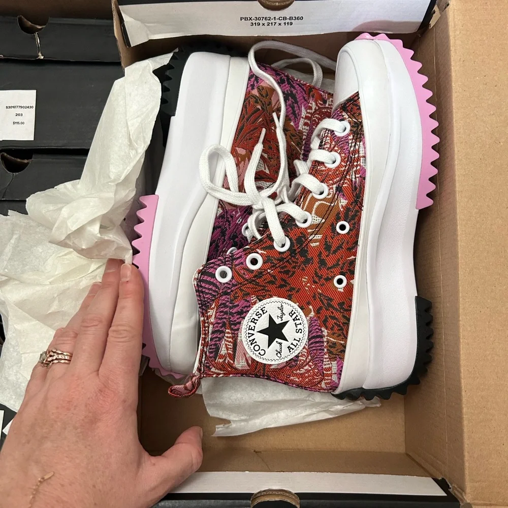 NWT Converse Run Star Hike Sneakers - Picture 3 of 5